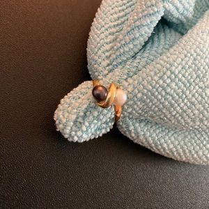 Black White Cultured Pearl, Yellow Gold Ring Sz5